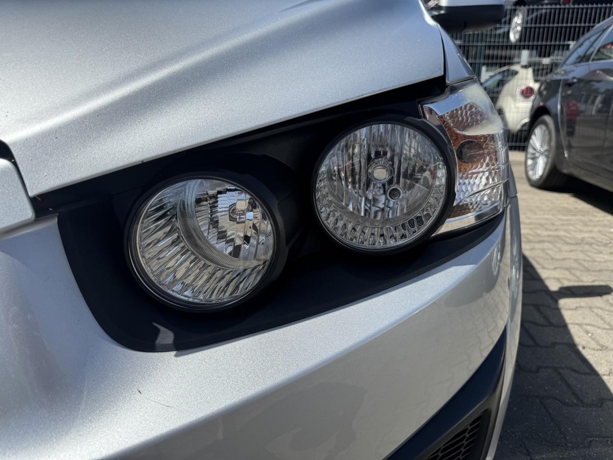 Chevrolet Aveo 2 original Scheinwerfer vorn rechts Halogen Bj.2013